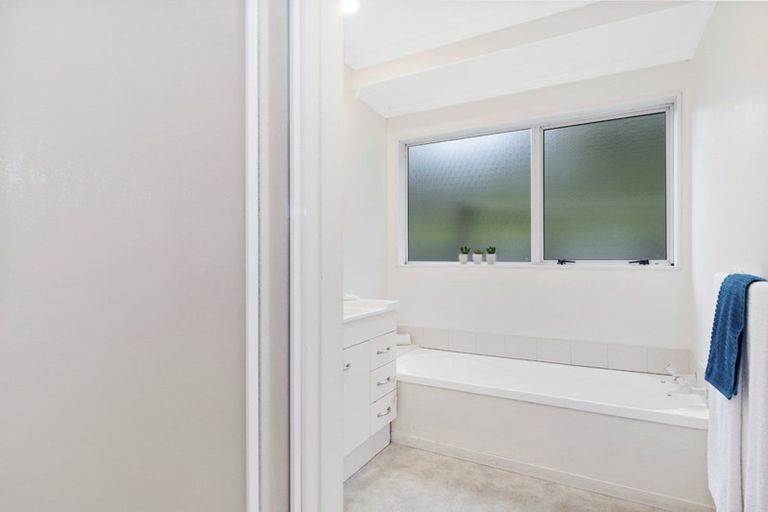 Photo of property in 34 Tom Muir Drive, Gate Pa, Tauranga, 3112