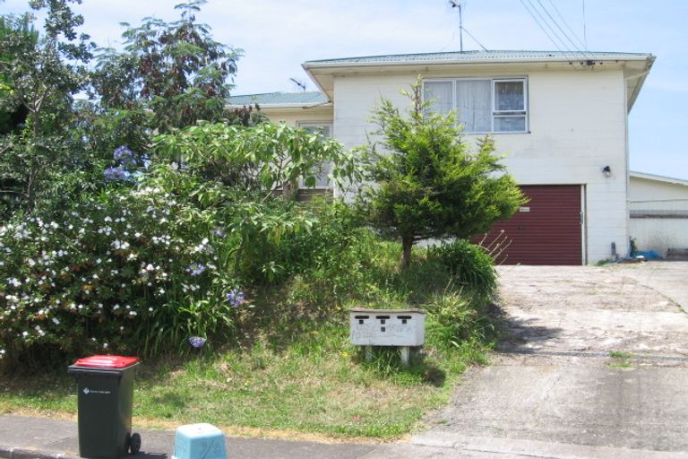Property details for 6a Mclennan Road, Mount Wellington, Auckland, 1062