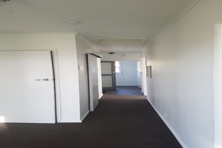 Photo of property in 180 Tremaine Avenue, Westbrook, Palmerston North, 4412