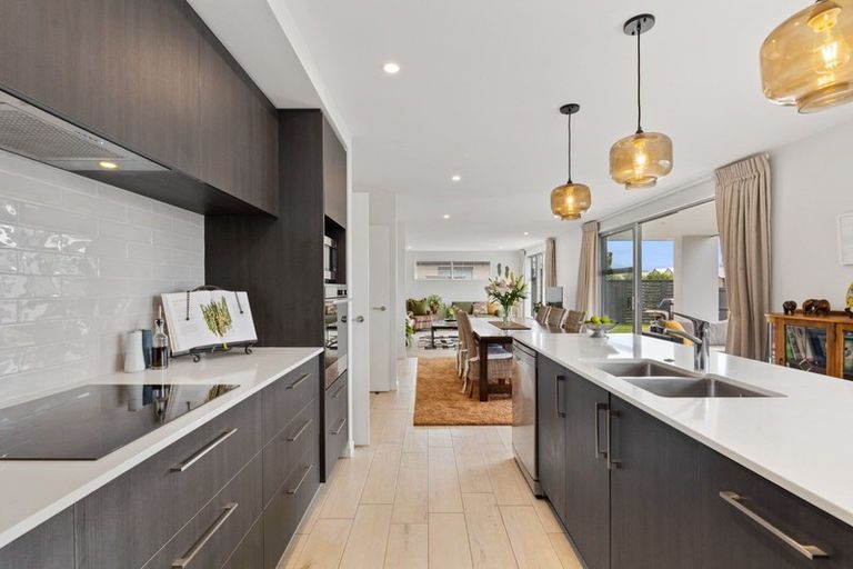 Photo of property in 54 Penetaka Heights, Pyes Pa, Tauranga, 3112