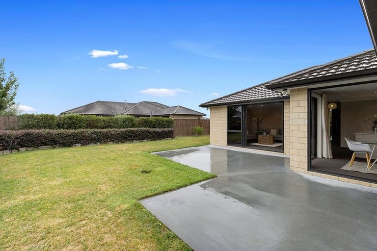 Photo of property in 8 Hemsby Place, Rototuna North, Hamilton, 3210