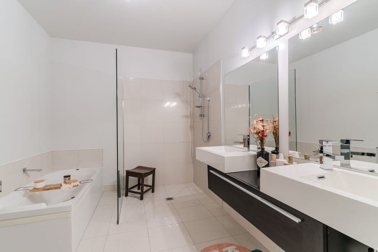 Photo of property in 27 Gilkison Street, Halfway Bush, Dunedin, 9010