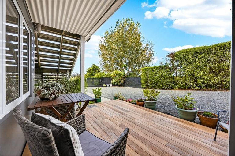 Photo of property in 29 Brigitte View, Snells Beach, 0920