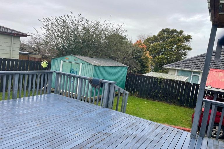 Photo of property in 2/18 Tahi Terrace, Glen Eden, Auckland, 0602
