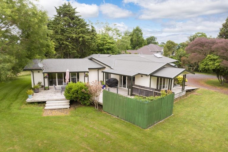 Photo of property in 206 Thornton Road, Cambridge, 3434