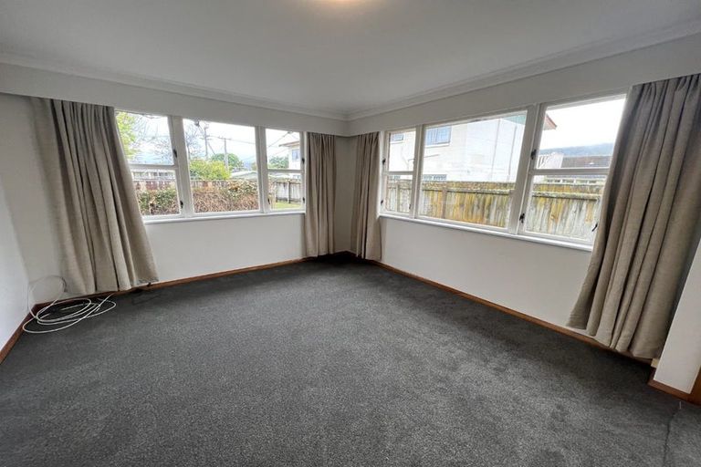 Photo of property in 4a Ebdentown Street, Ebdentown, Upper Hutt, 5018