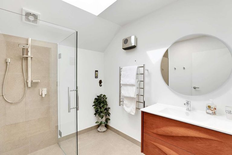 Photo of property in 21 Sunderland Street, Clyde, 9330