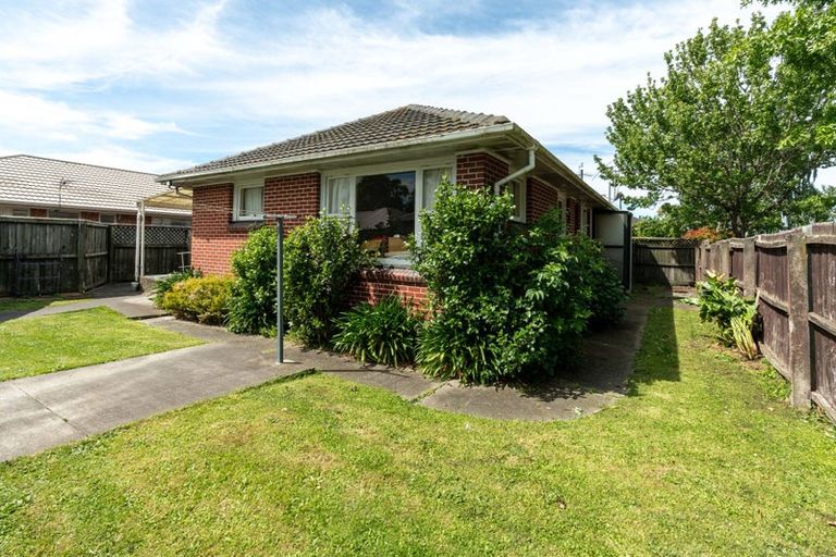 Photo of property in 1/44 Division Street, Riccarton, Christchurch, 8041