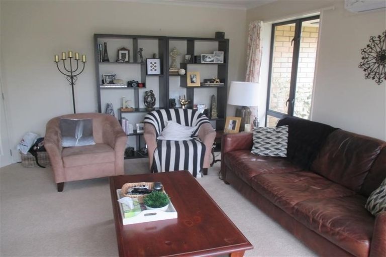 Photo of property in 5 Marsack Crescent, Halswell, Christchurch, 8025