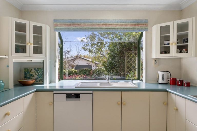 Photo of property in 1/9 Astelia Way, Waipahihi, Taupo, 3330