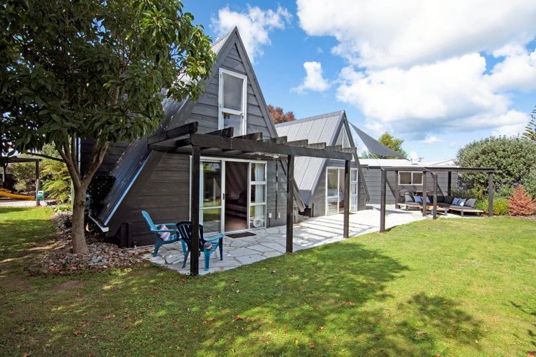 Photo of property in 26 Tahi Street, Mapua, 7005