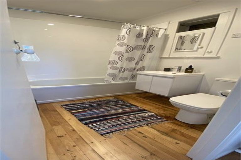 Photo of property in 26 Craig Road, Maraetai, Auckland, 2018