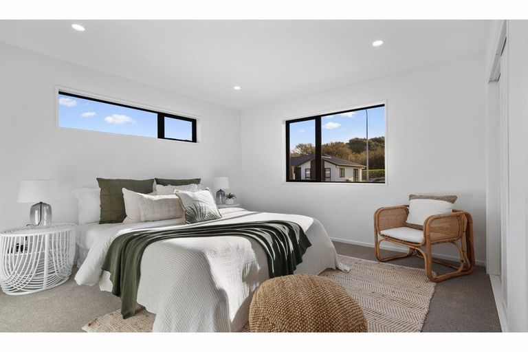 Photo of property in 12 George Oliver Place, Kainga, Christchurch, 8083