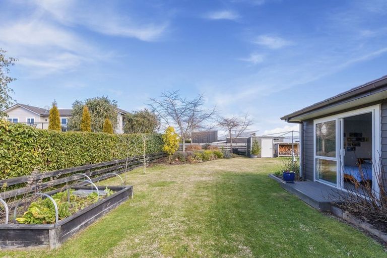 Photo of property in 20 Montgomery Crescent, Kinloch, Taupo, 3377