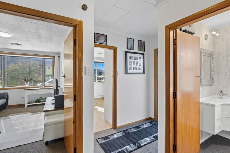 Photo of property in 20 Surrey Street, Caversham, Dunedin, 9012