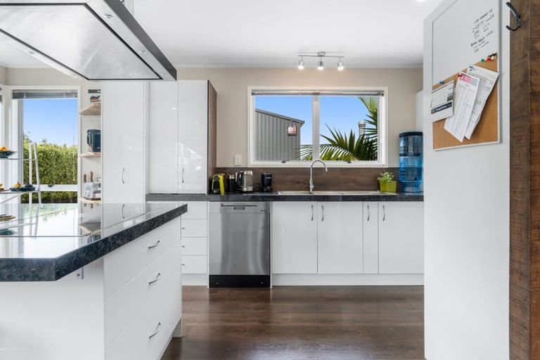 Photo of property in 49 Boundary Road, Opaheke, Papakura, 2113