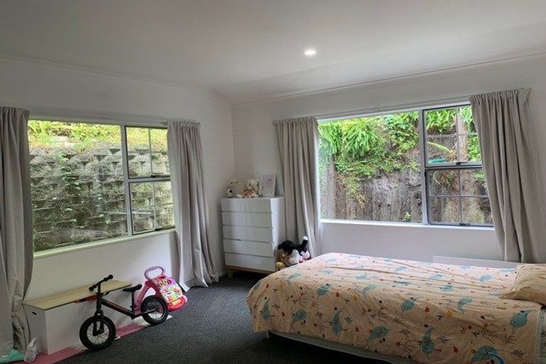 Photo of property in 13 Burns Street, Westown, New Plymouth, 4310
