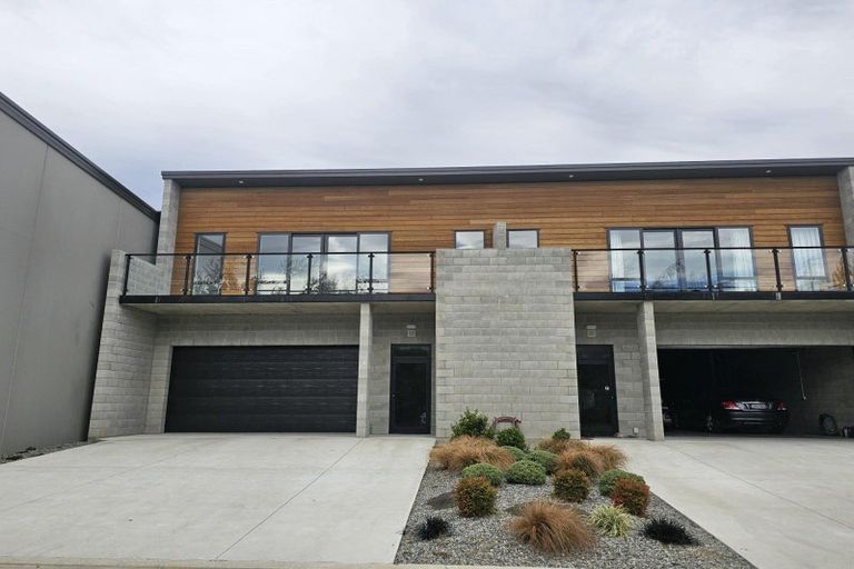 Photo of property in 7 Le Mans Grove, Cromwell, 9384