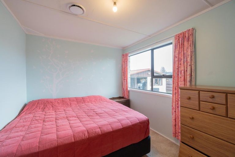 Photo of property in 17 Howden Street, Te Anau, 9600