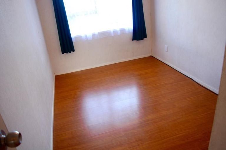 Photo of property in 1/88 Velma Road, Hillcrest, Auckland, 0627