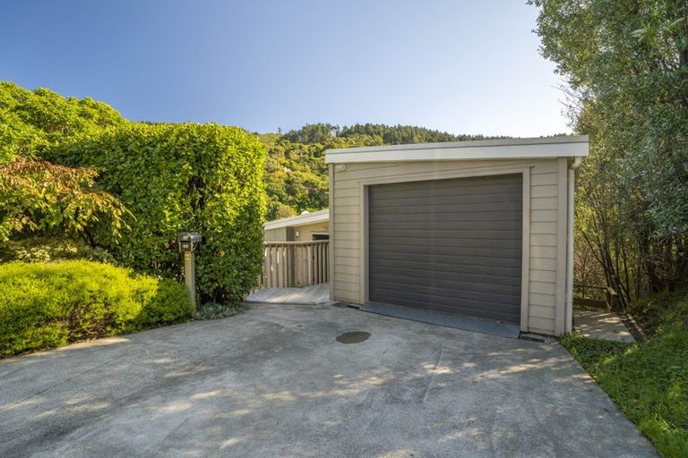 Photo of property in 45 Olivia Crescent, Tawa, Wellington, 5028