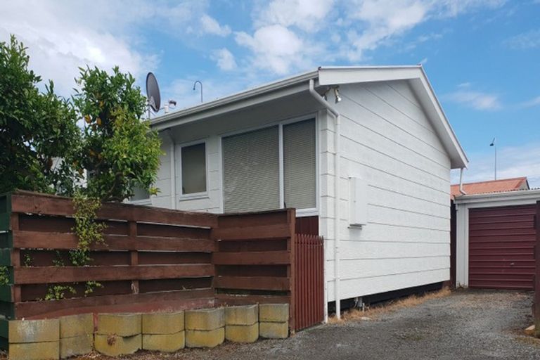 Photo of property in 28b Cypress Grove, Paraparaumu, 5032