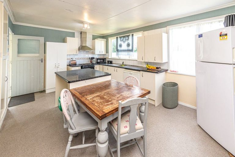 Photo of property in 48a Cornfoot Street, Castlecliff, Whanganui, 4501