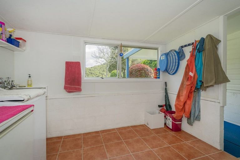 Photo of property in 29 School Of Mines Lane, Kuaotunu, Whitianga, 3592