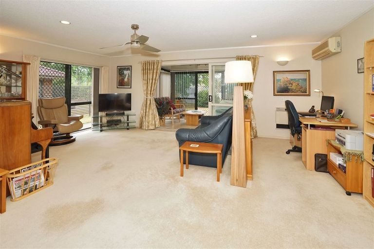 Photo of property in 113 Oakridge Grove, Flagstaff, Hamilton, 3210