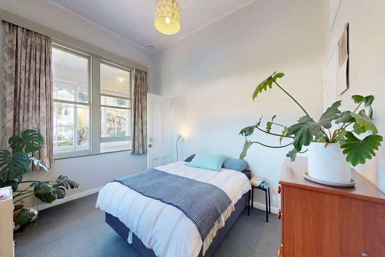 Photo of property in 23 Emerson Street, Berhampore, Wellington, 6023