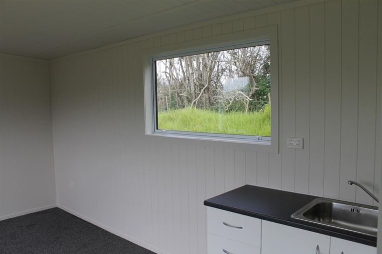 Photo of property in 79 Gorge Road, Maungaturoto, 0520