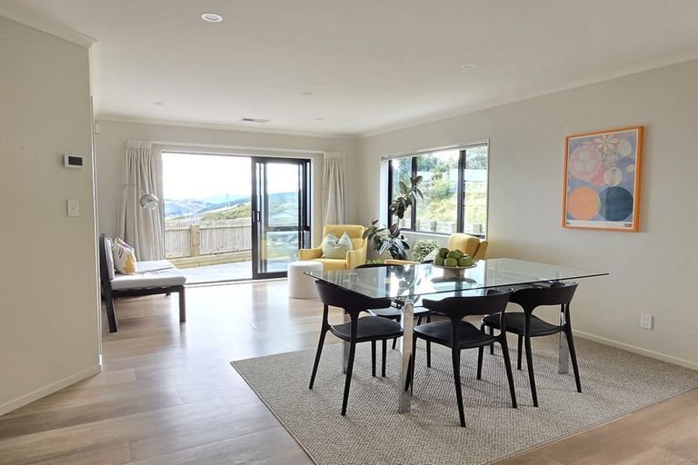 Photo of property in 1 Saba Way, Grenada Village, Wellington, 6037