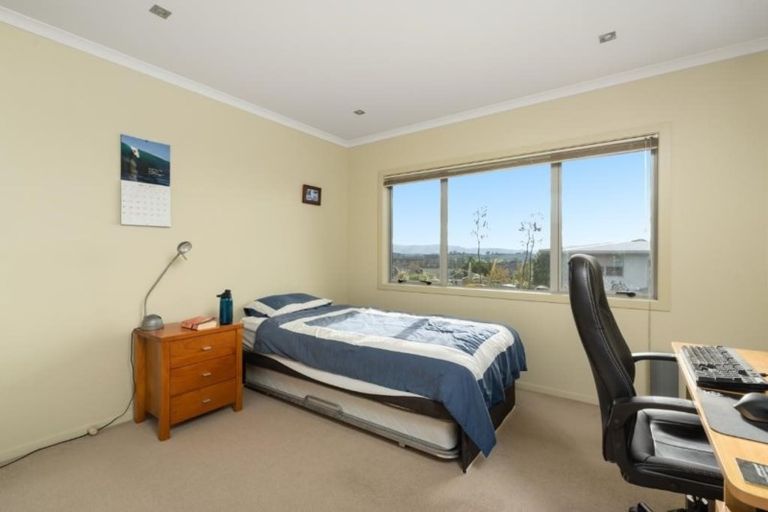 Photo of property in 19 Holyoake Terrace, Omokoroa, 3114