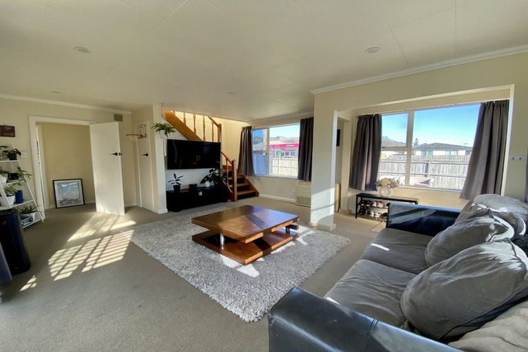 Photo of property in 19 Polstead Road, Stoke, Nelson, 7011