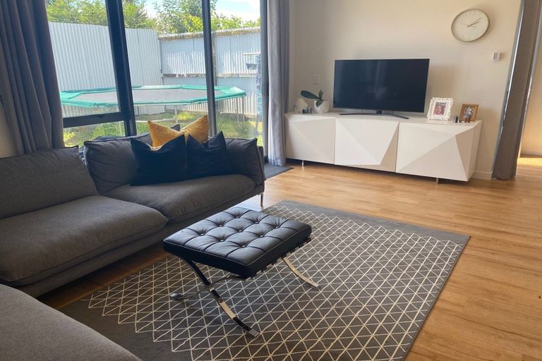 Photo of property in 48a Ambler Avenue, Glen Eden, Auckland, 0602