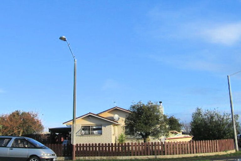 Photo of property in 243 Flaxmere Avenue, Flaxmere, Hastings, 4120