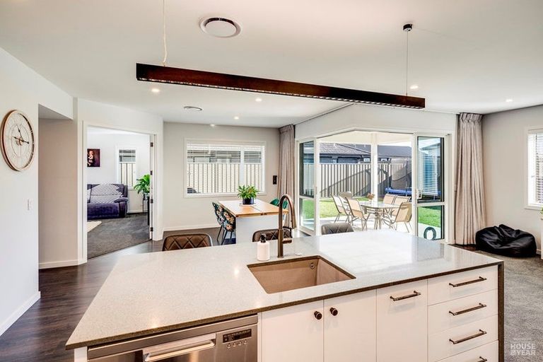 Photo of property in 52 Kenny Road, Te Awa, Napier, 4110