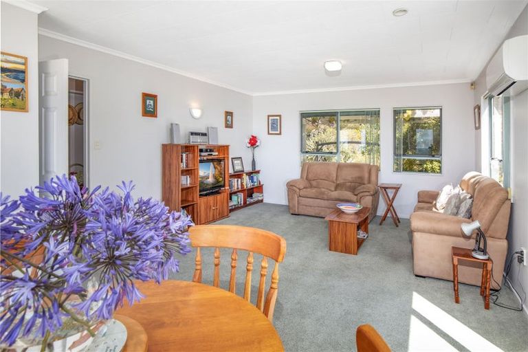Photo of property in 64 Rarangi Beach Road, Rarangi, Blenheim, 7273