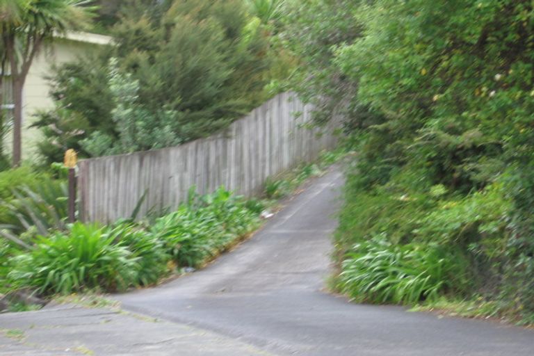 Photo of property in 1/19 Capilano Place, Glenfield, Auckland, 0629