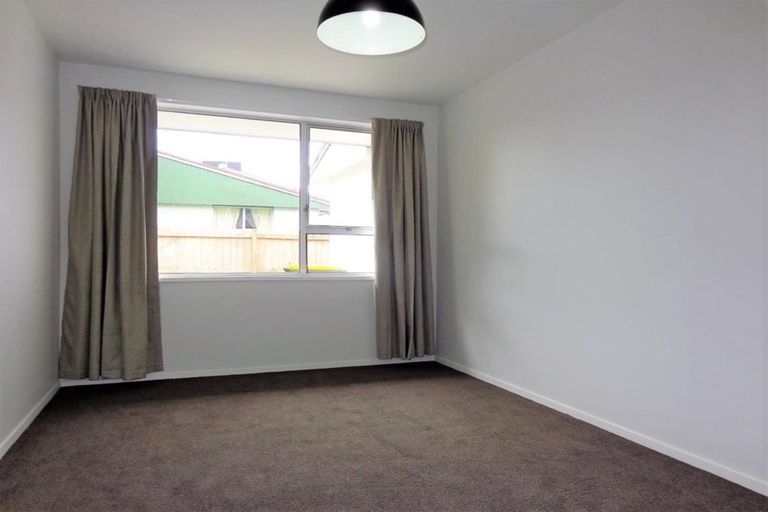 Photo of property in 2/93 Springfield Road, St Albans, Christchurch, 8014