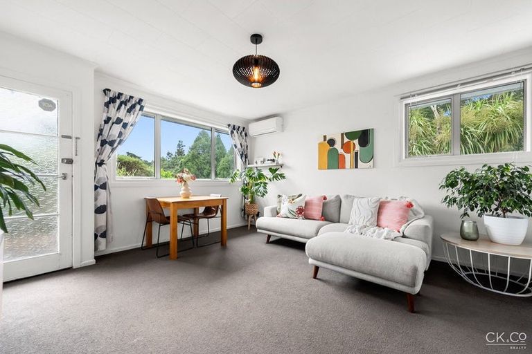 Photo of property in 4/12 Poplar Grove, Ebdentown, Upper Hutt, 5018