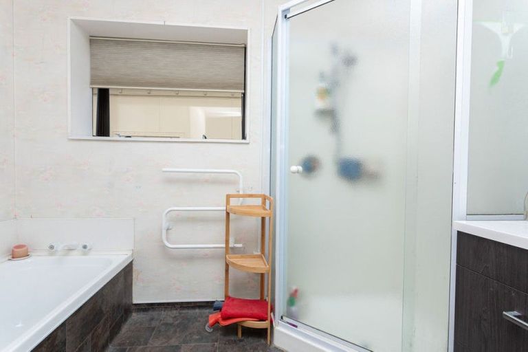 Photo of property in 11b Waterloo Street, Dannevirke, 4930