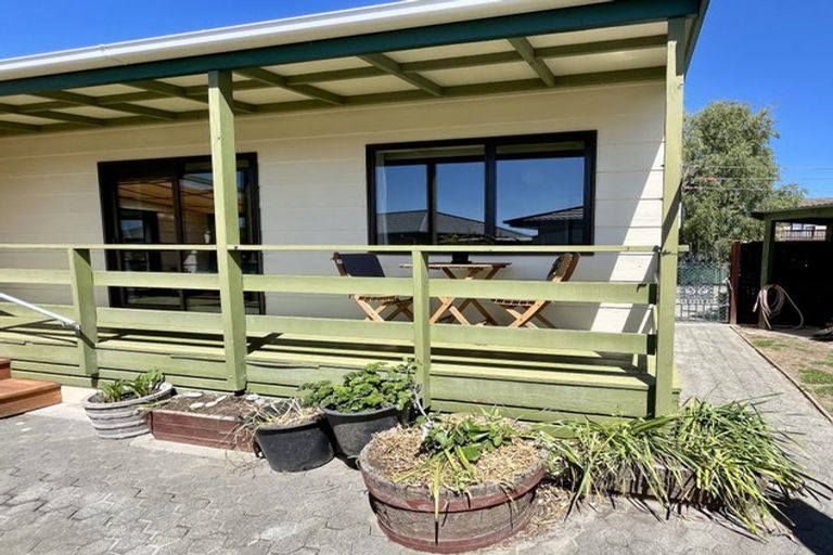 Photo of property in 44c Woodend Road, Woodend, 7610