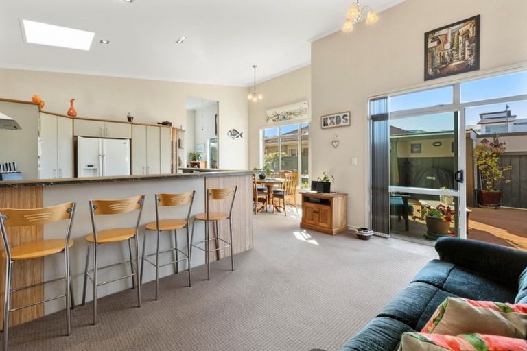 Photo of property in 8 Monticello Key, Papamoa Beach, Papamoa, 3118