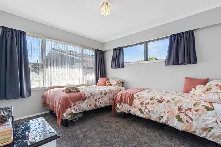 Photo of property in 26 Totara Drive, St Andrews, Hamilton, 3200