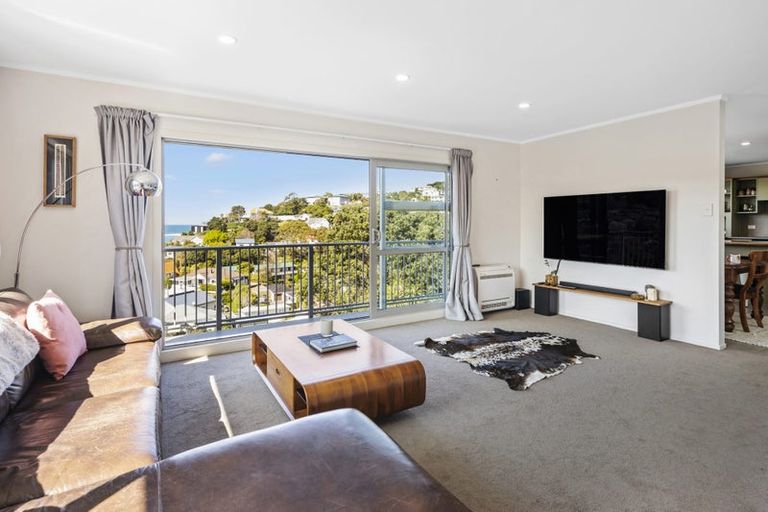 Photo of property in 9 Maybury Way, Island Bay, Wellington, 6023