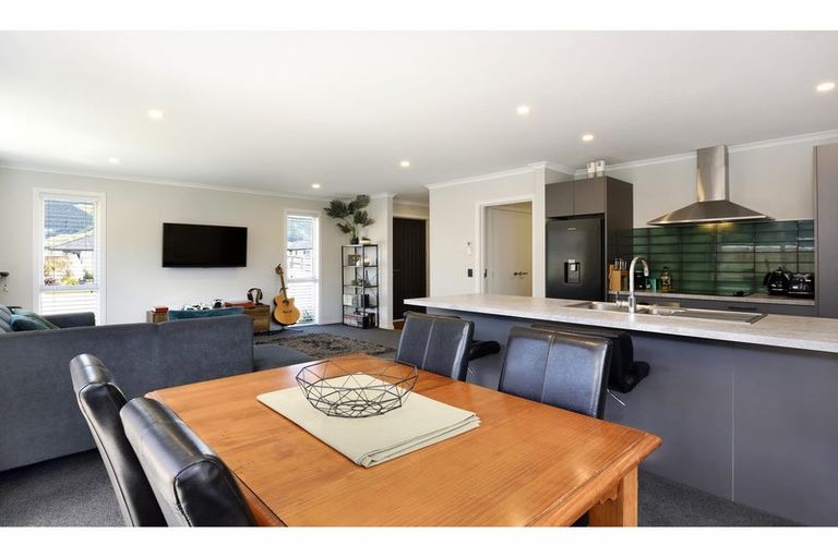 Photo of property in 22 Chertsey Street, Richmond, 7020