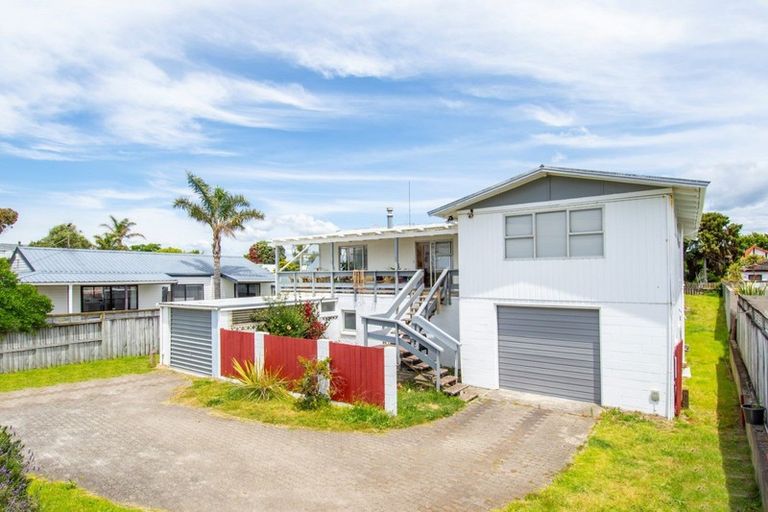 Photo of property in 640 Papamoa Beach Road, Papamoa Beach, Papamoa, 3118