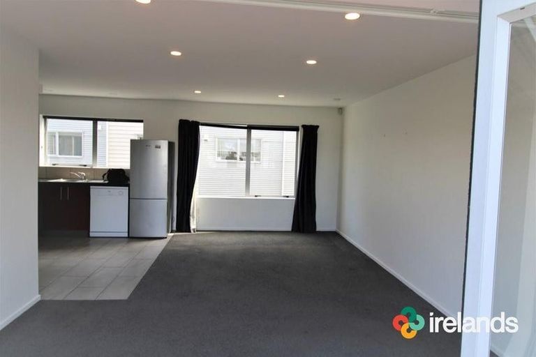 Photo of property in 2/443 Hereford Street, Linwood, Christchurch, 8011