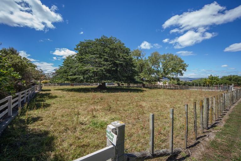 Photo of property in 76 Watershed Road, Bunnythorpe, Palmerston North, 4470